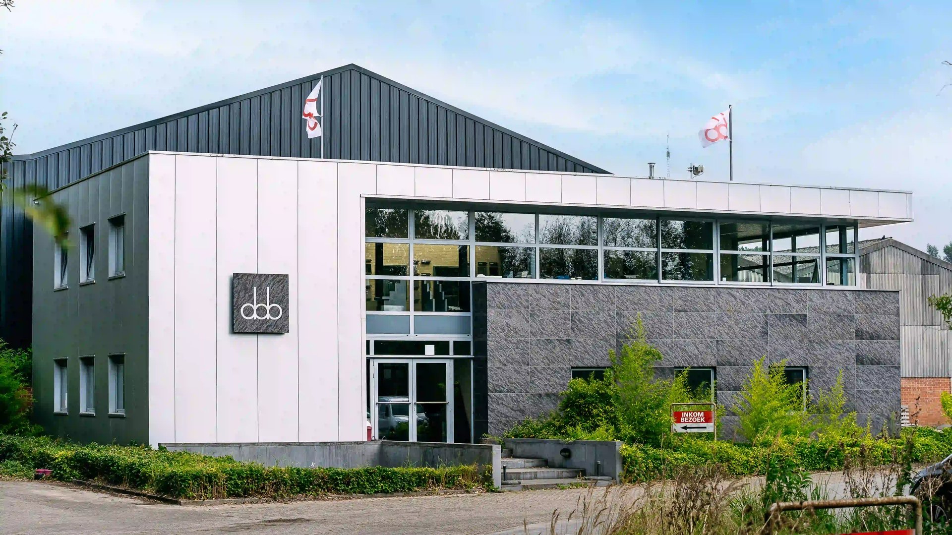 Interloods-renovatie-industriële-gebouwen-dak-Den-Dam-Beerse_23