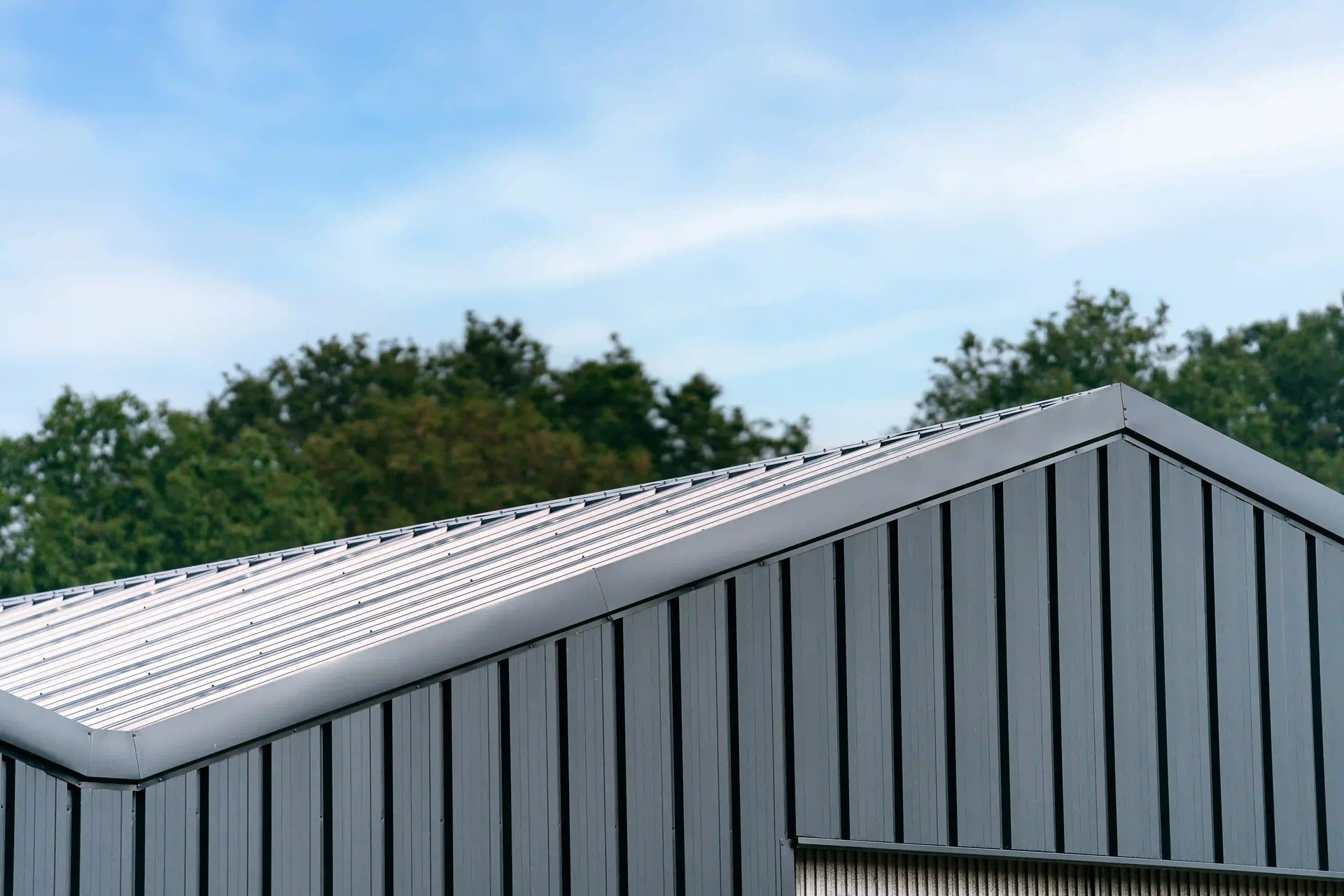 Interloods-renovatie-industriële-gebouwen-dak-Den-Dam-Beerse_24