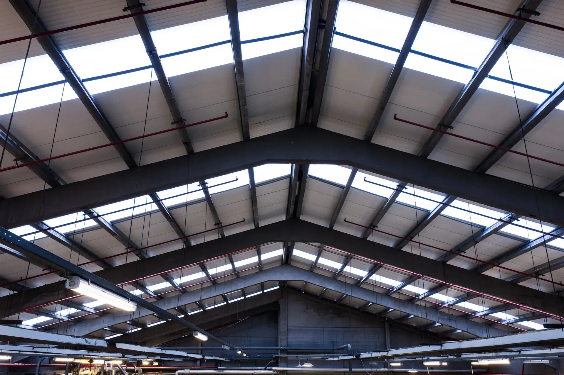 Interloods-renovatie-industriële-gebouwen-dak-IKO-Antwerpen_12