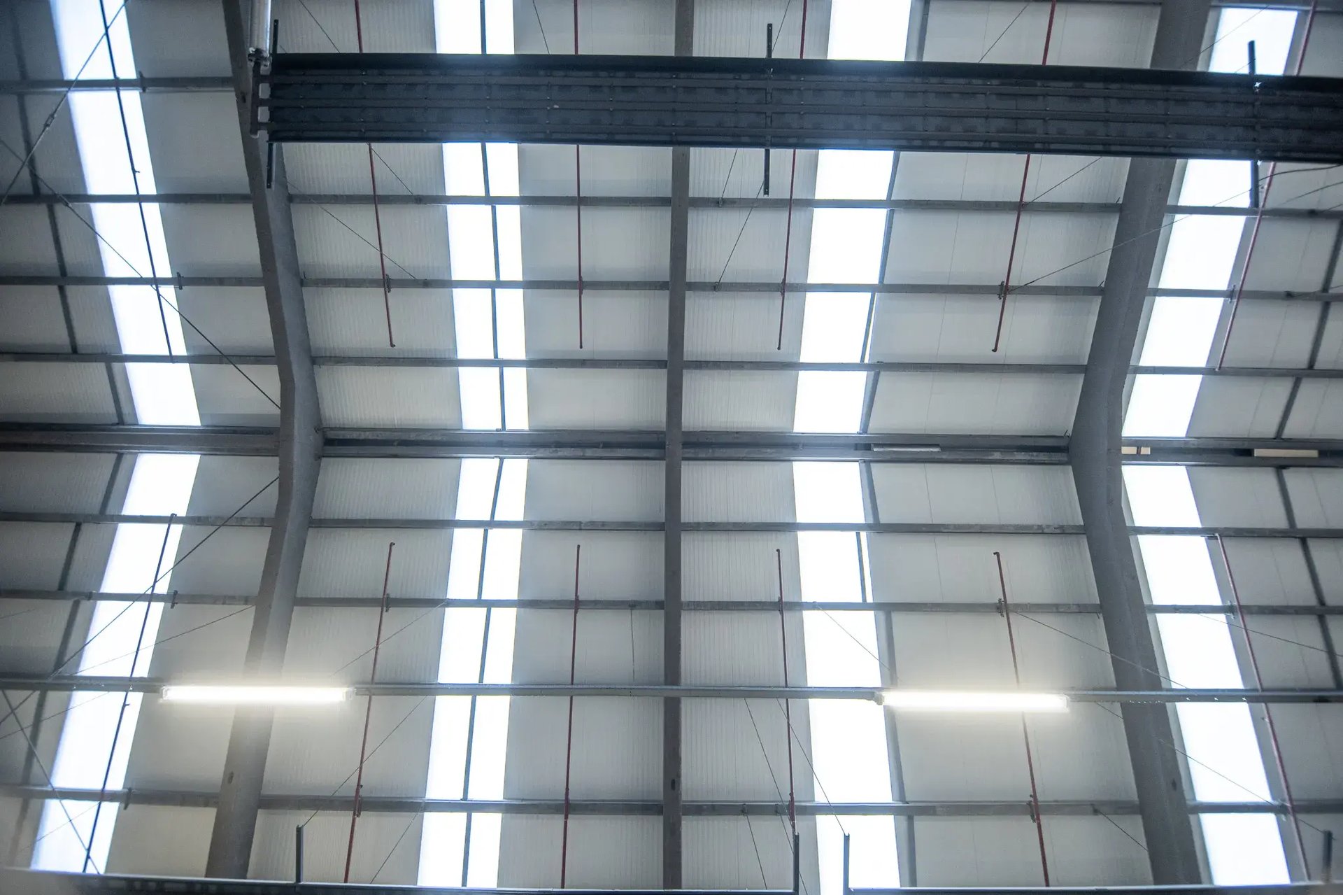 Interloods-renovatie-industriële-gebouwen-dak-IKO-Antwerpen_18