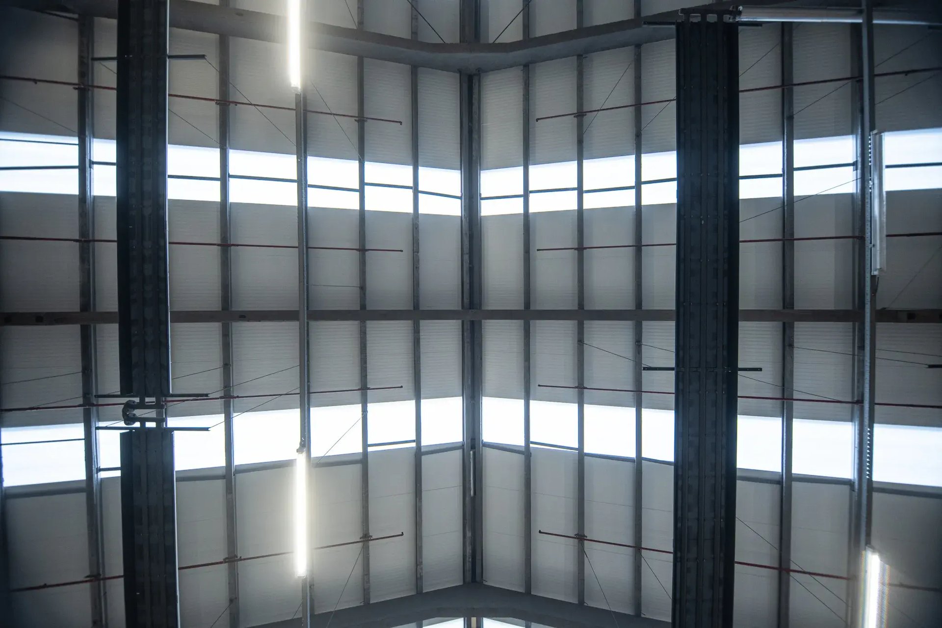 Interloods-renovatie-industriële-gebouwen-dak-IKO-Antwerpen_20